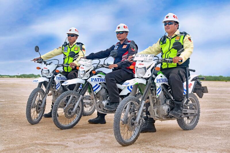 Patroli keamanan menggunakan sepeda motor